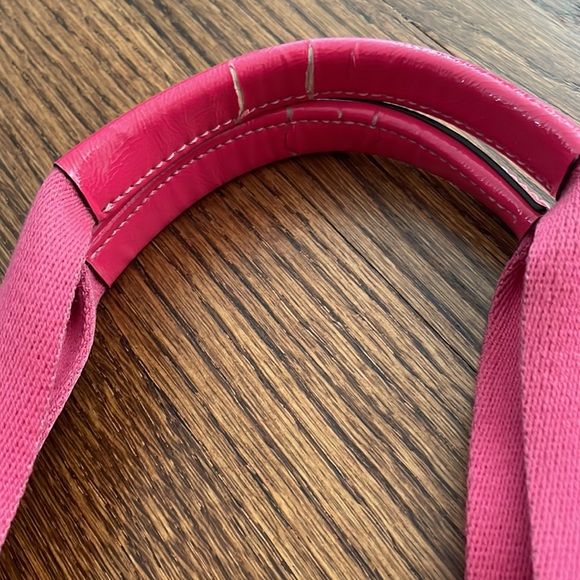 Coach Kyra Signature Daisy Tote Bag - Picture 6 of 15